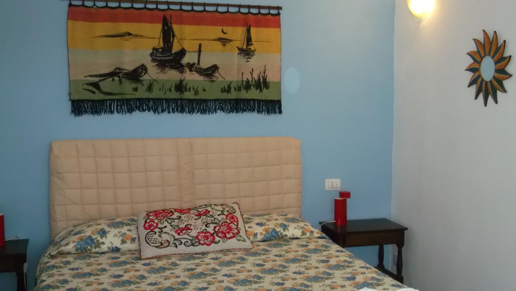 Solimarina Alguer Habitación foto